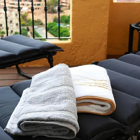 Beautiful Duplex Penthouse First-line Mascarat * Calp